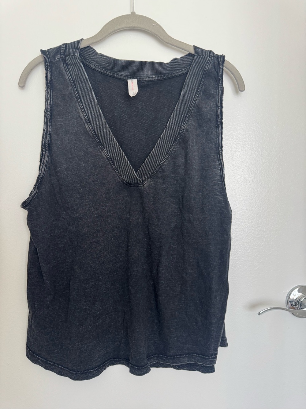 Relaxed V-Neck Black Tank Top